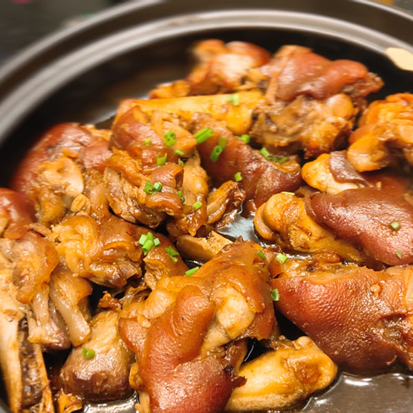 月末小聚餐，上海慧騰暢聊吃貨的的文化